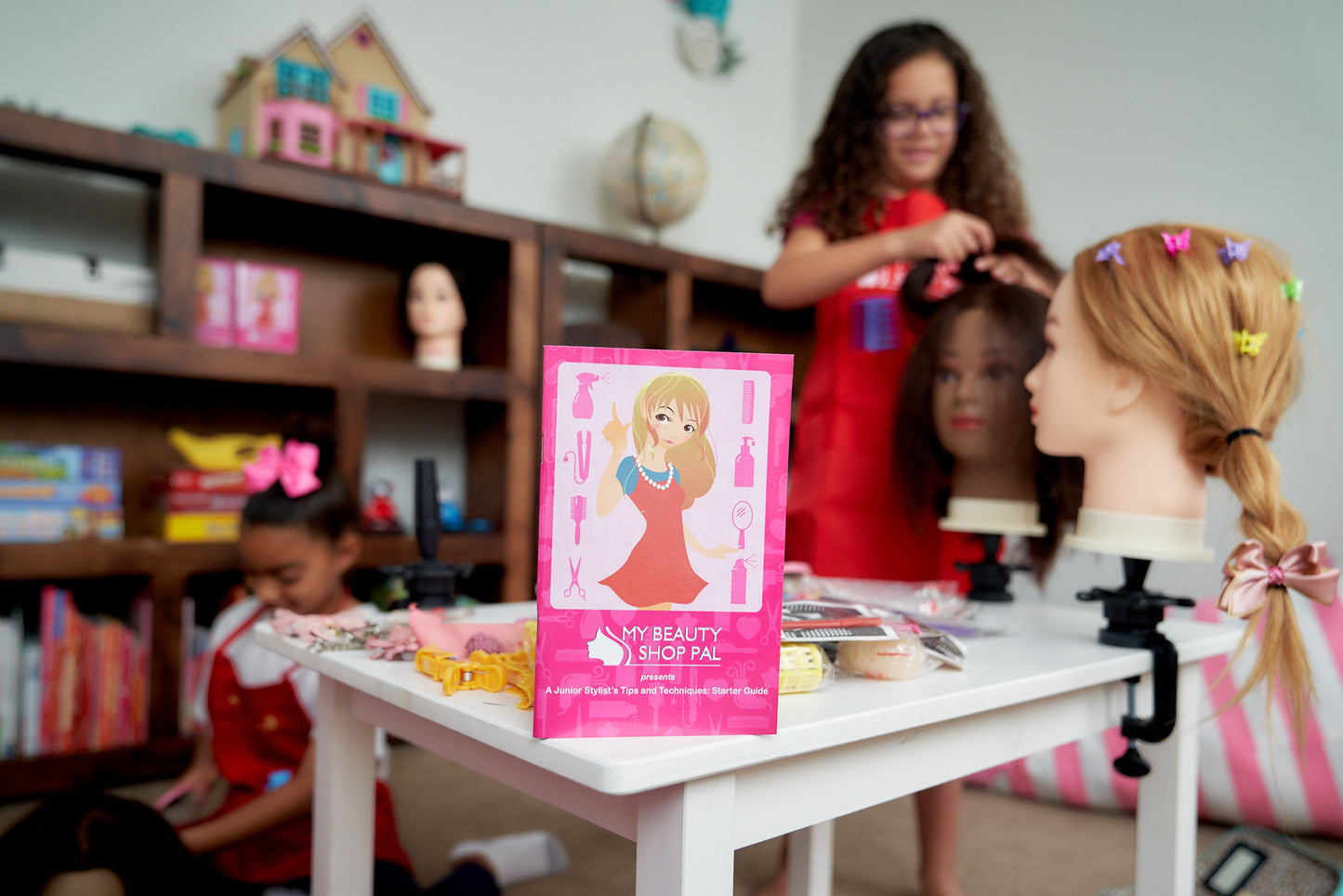My BeautyShop Pal - SOFIA Doll and Hair Accessory Premium Kit (#72003)