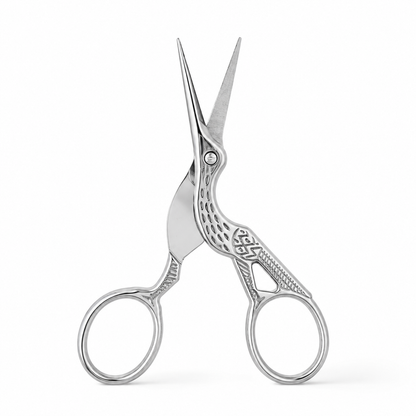 Close view of stork scissor points